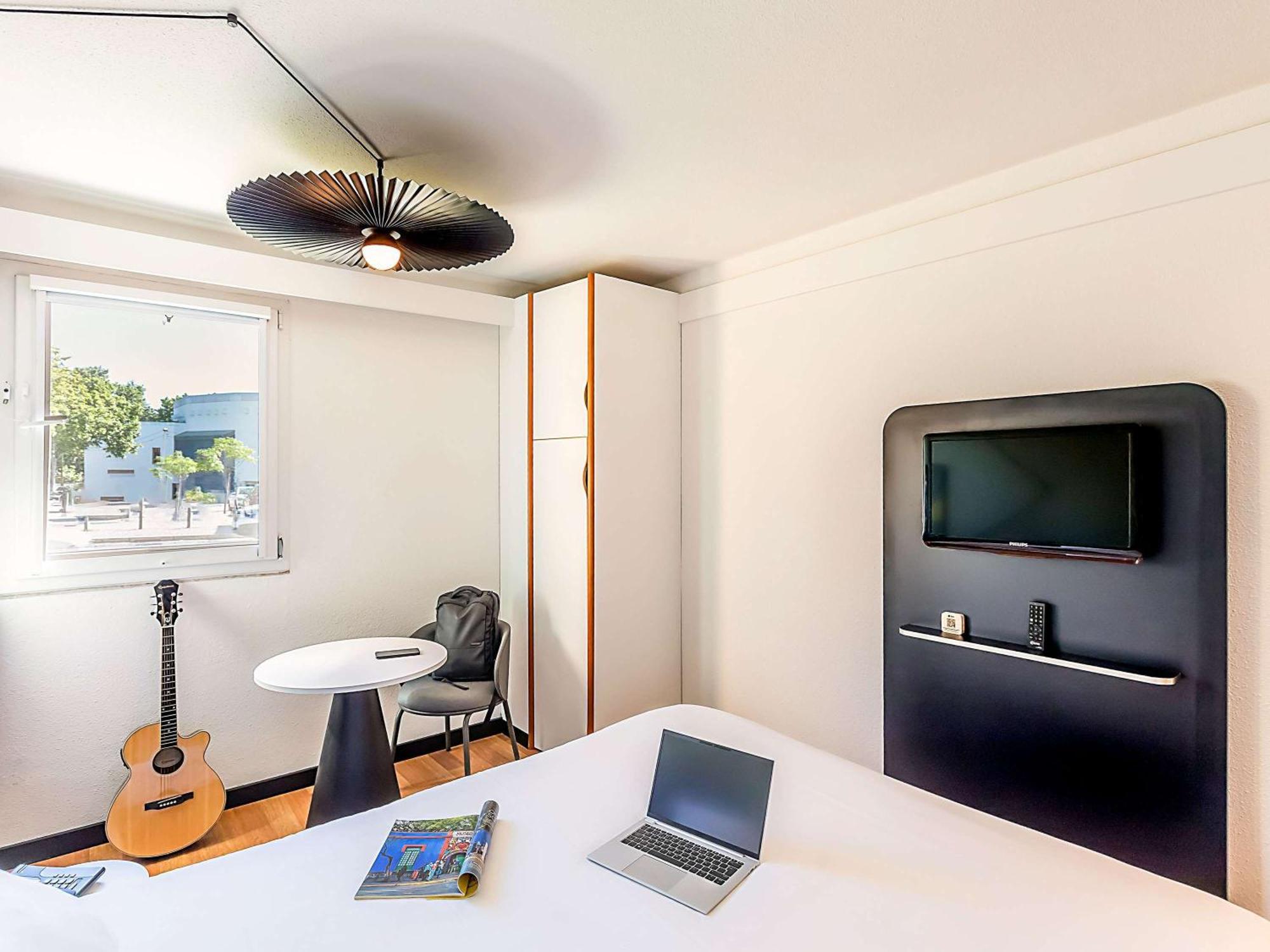 Hotel Ibis Évora Kültér fotó